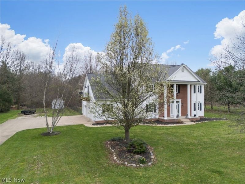 2390 Auberry Drive, Akron, OH 44312 Photo 3