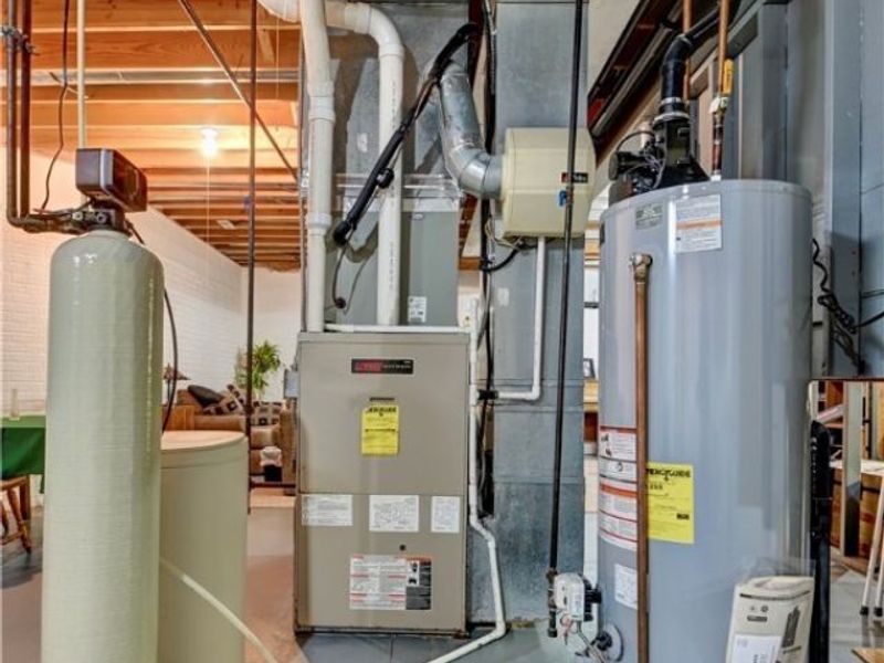 2390 Auberry Drive, Akron, OH 44312 Photo 33