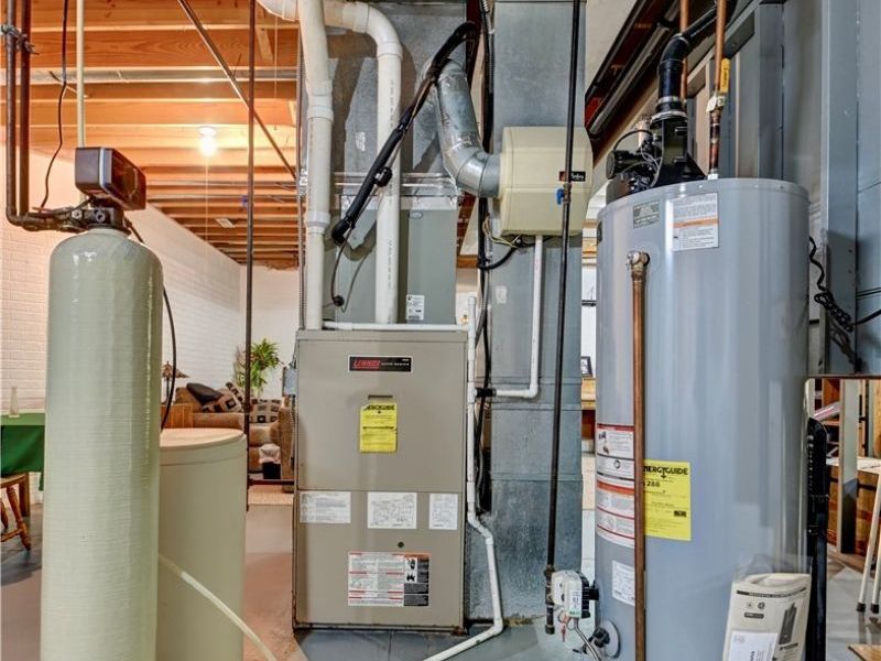 2390 Auberry Drive, Akron, OH 44312 Photo 34