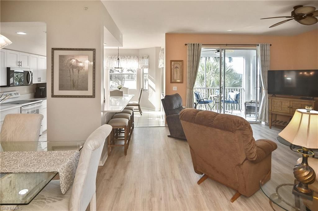 8076 Queen Palm Ln, Unit 436, Fort Myers, FL 33966 Photo