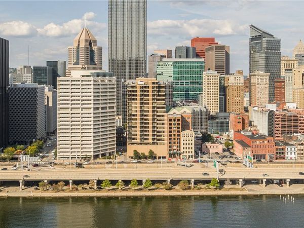 151 Fort Pitt Blvd, Unit 1605, Pittsburgh, PA 15222