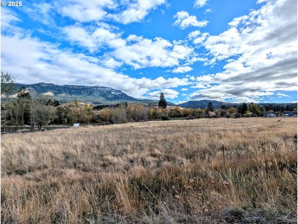 0 Rose Ridge RD, Unit 2, Cove, OR 97824