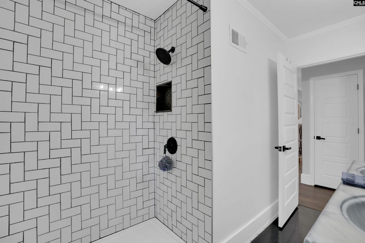 6639 Satchel Ford Road Photo 34