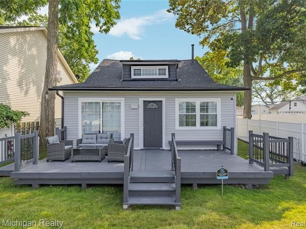 8665 Cooley Lake Road, Commerce Twp, MI 48382