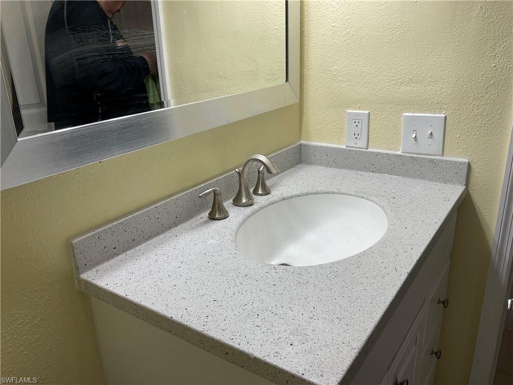 12170 Kelly Sands Way, Unit 705, Fort Myers, FL 33908 Photo