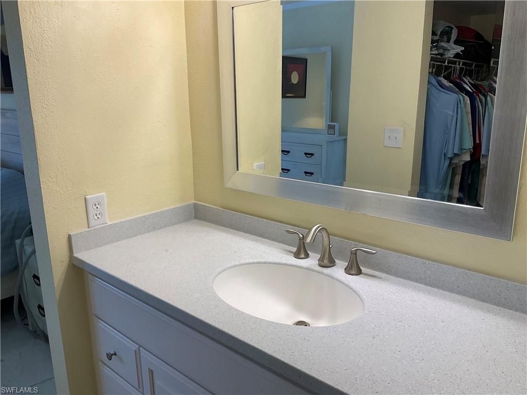 12170 Kelly Sands Way, Unit 705, Fort Myers, FL 33908 Photo