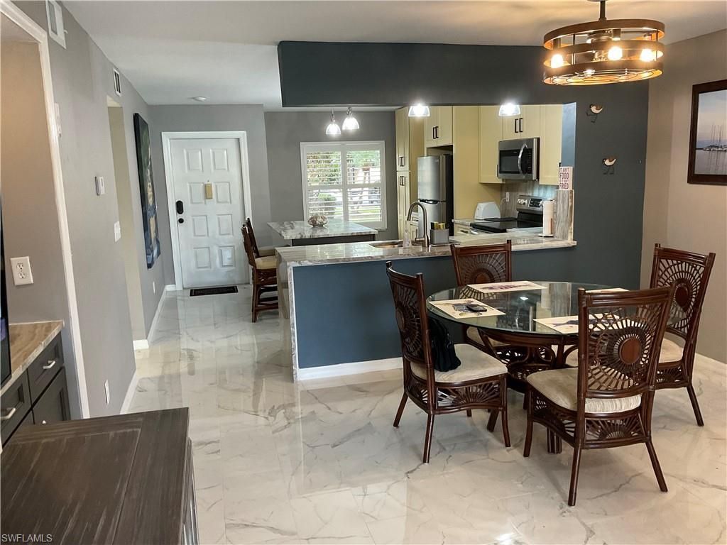 12170 Kelly Sands Way, Unit 705, Fort Myers, FL 33908 Photo