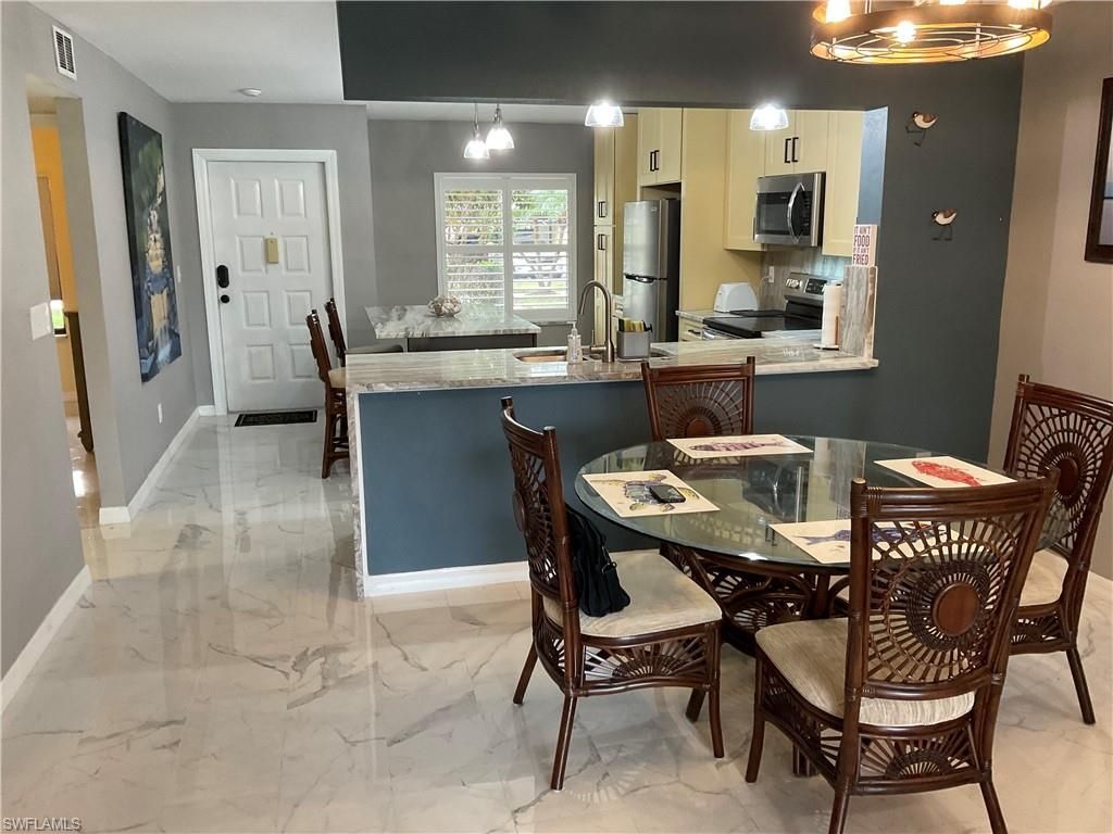12170 Kelly Sands Way, Unit 705, Fort Myers, FL 33908 Photo