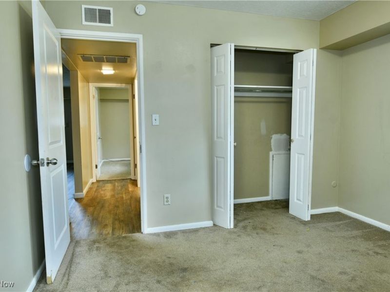 203 Churchill Hubbard Rd Road, Liberty, OH 44505 Photo 46