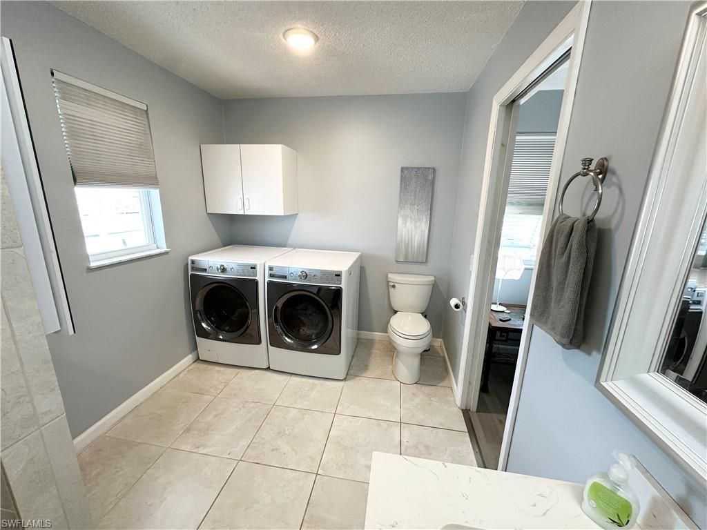 17831 Eglantine Ln, Fort Myers Beach, FL 33931 Photo