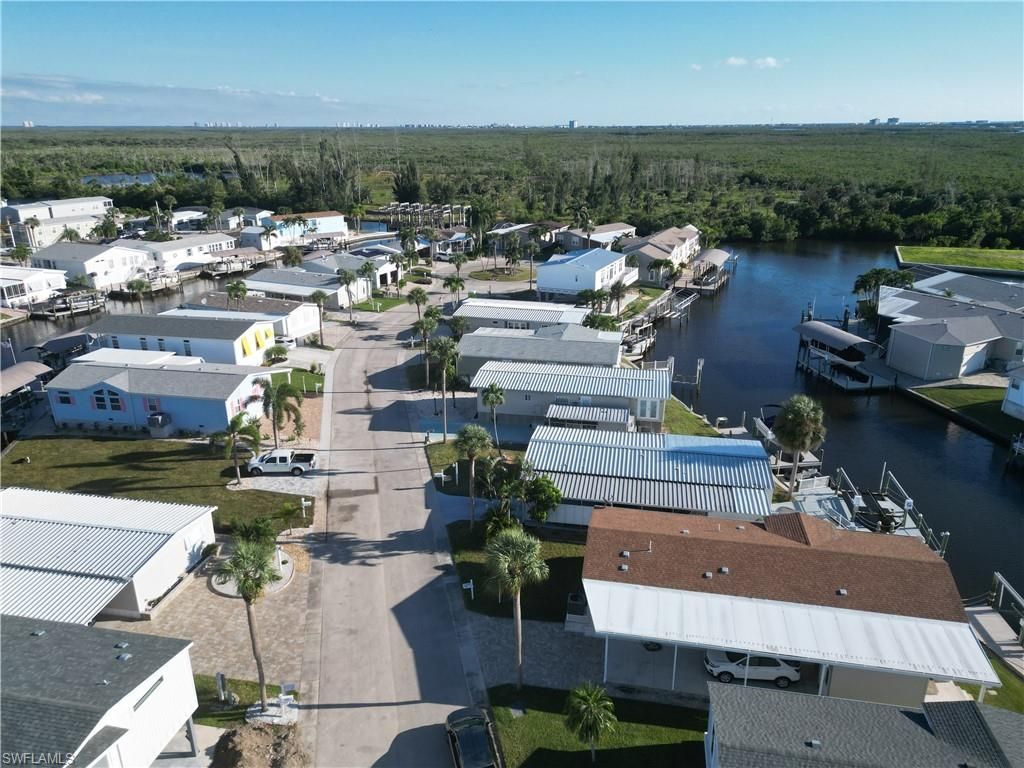 17831 Eglantine Ln, Fort Myers Beach, FL 33931 Photo