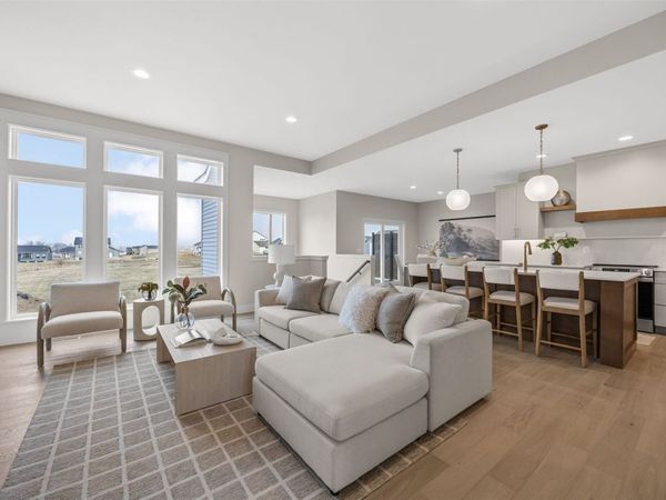 7052 Stags Leap, Marion, IA 52302