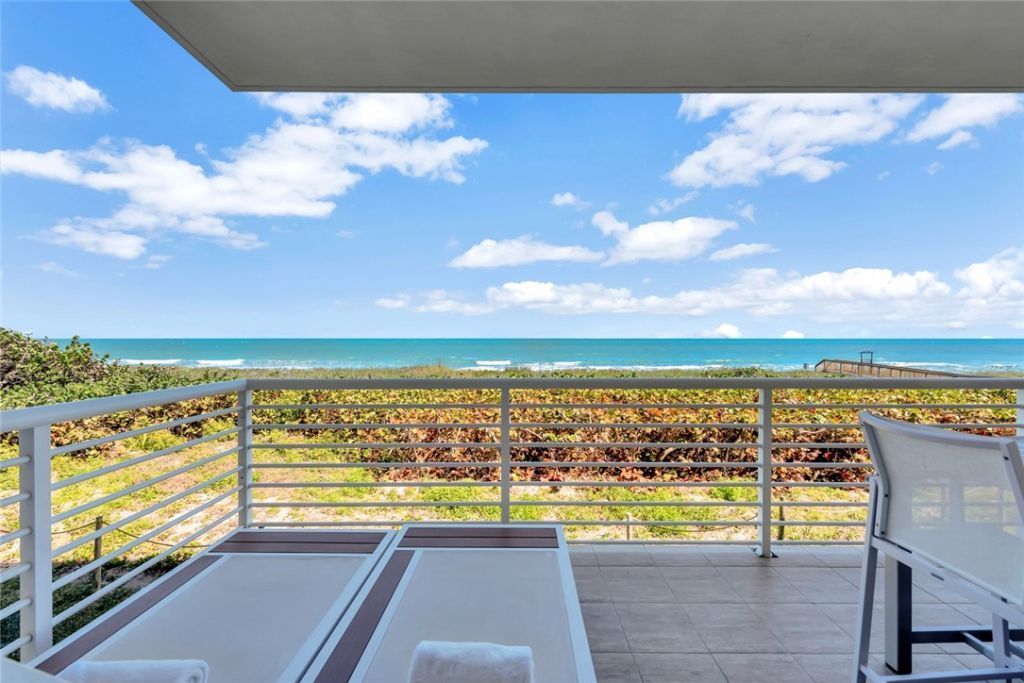 4810 N Highway A1a, Unit 2B, Hutchinson Island, FL 34949 Photo
