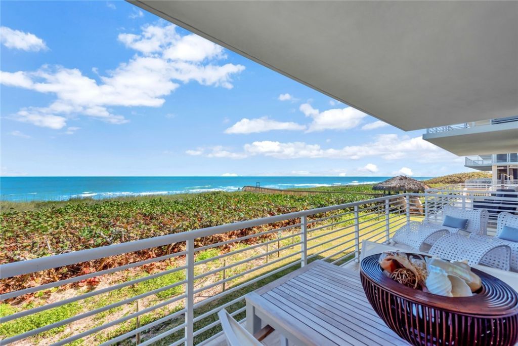 4810 N Highway A1a, Unit 2B, Hutchinson Island, FL 34949 Photo