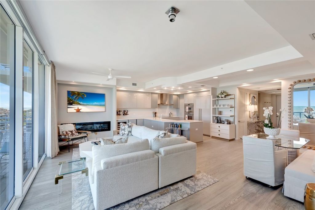 4810 N Highway A1a, Unit 2B, Hutchinson Island, FL 34949 Photo