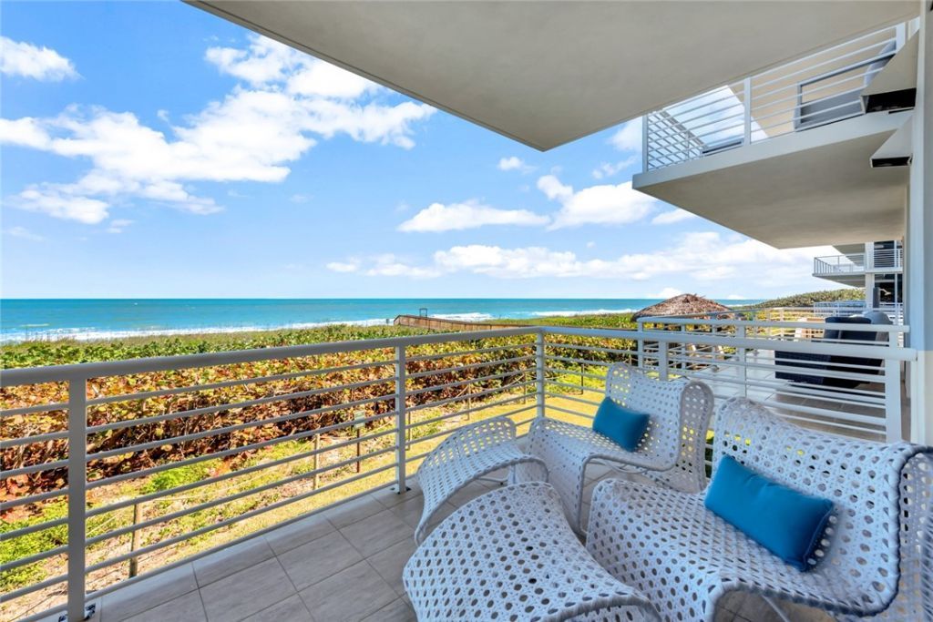 4810 N Highway A1a, Unit 2B, Hutchinson Island, FL 34949 Photo