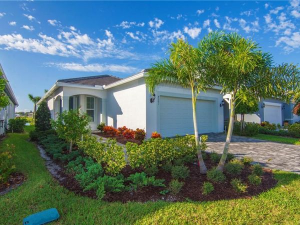 4501 Jolly Roger Manor, Vero Beach, FL 32967