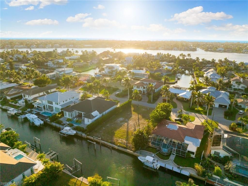 2165 Tarpon Rd, Naples, FL 34102 Photo