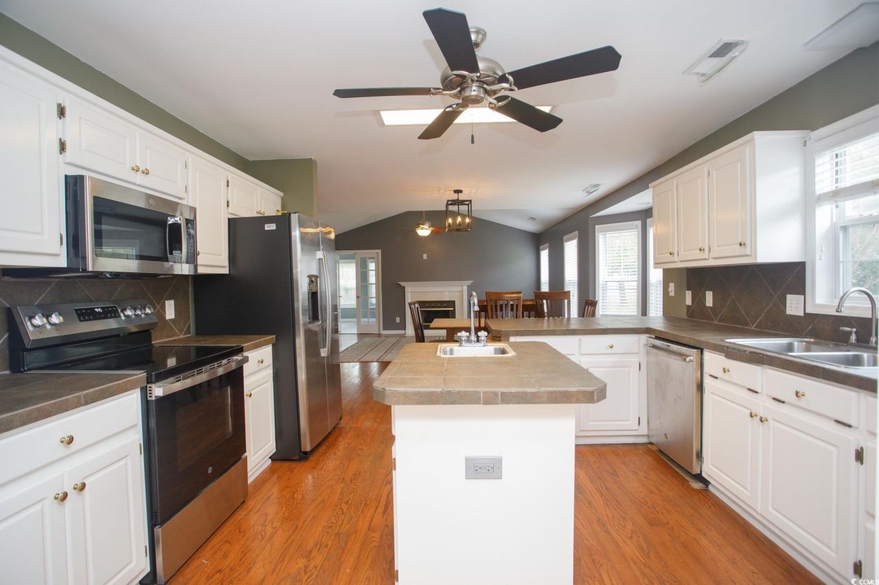 3464 Cedar Creek Run Photo 12