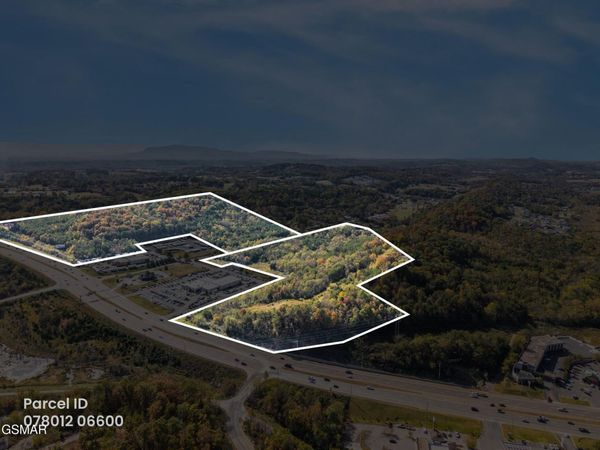 0 Winfield Dunn Parkway Parkway, Kodak, TN 37764