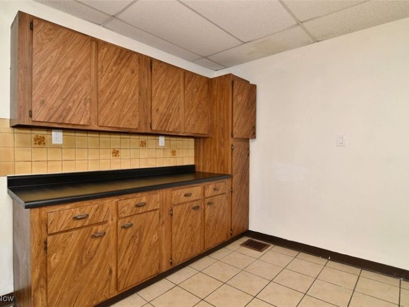 3151 W 92nd Street, Cleveland, OH 44102 Photo 16