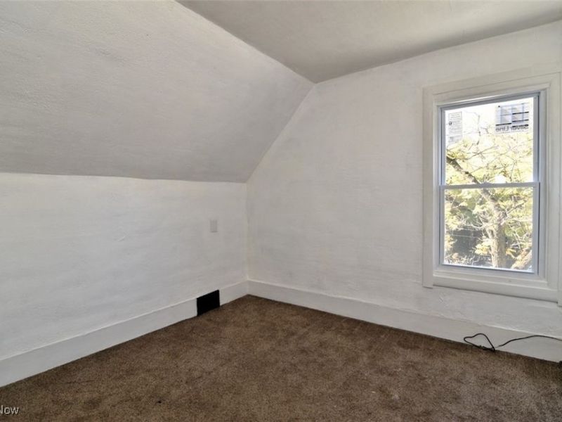 3151 W 92nd Street, Cleveland, OH 44102 Photo 29