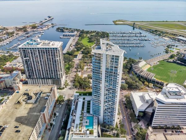 175 1ST STREET S, Unit 404, ST PETERSBURG, FL 33701