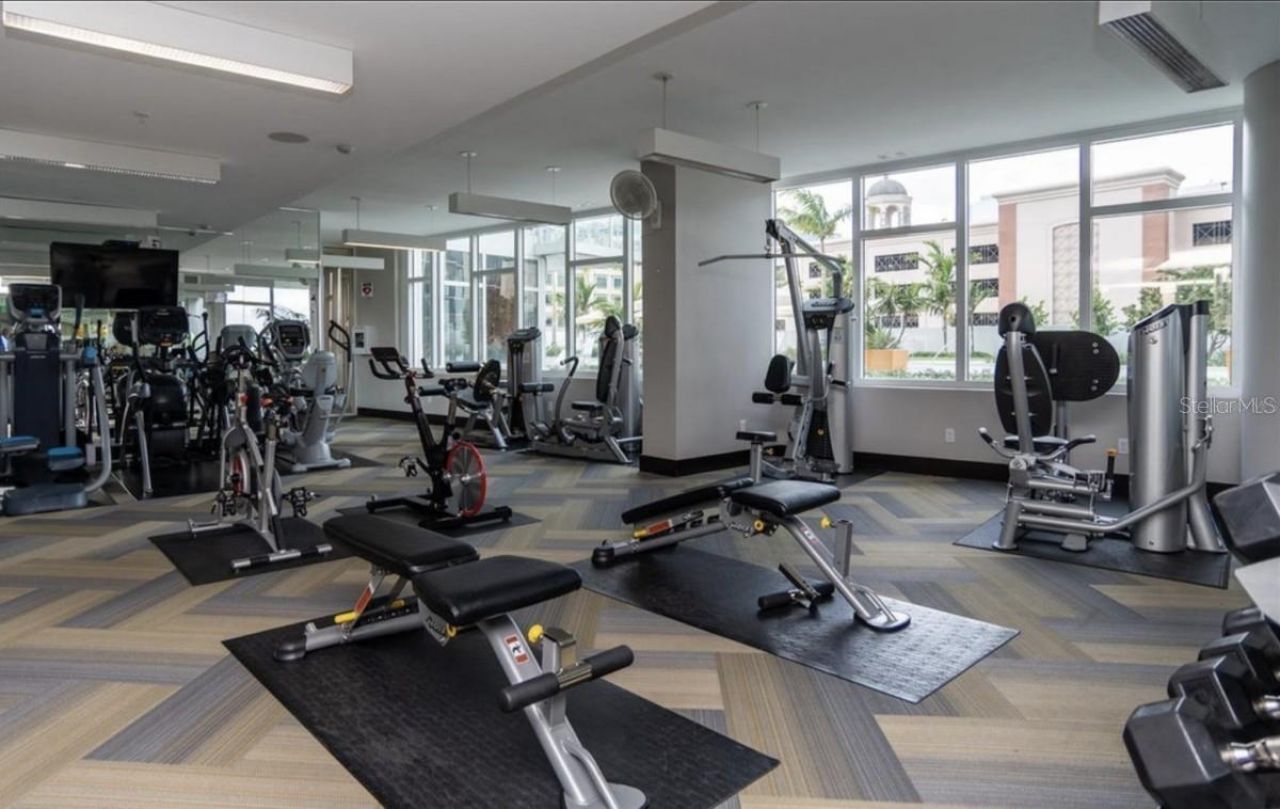 175 1st Street S, Unit 404, Saint Petersburg, FL 33701 Photo