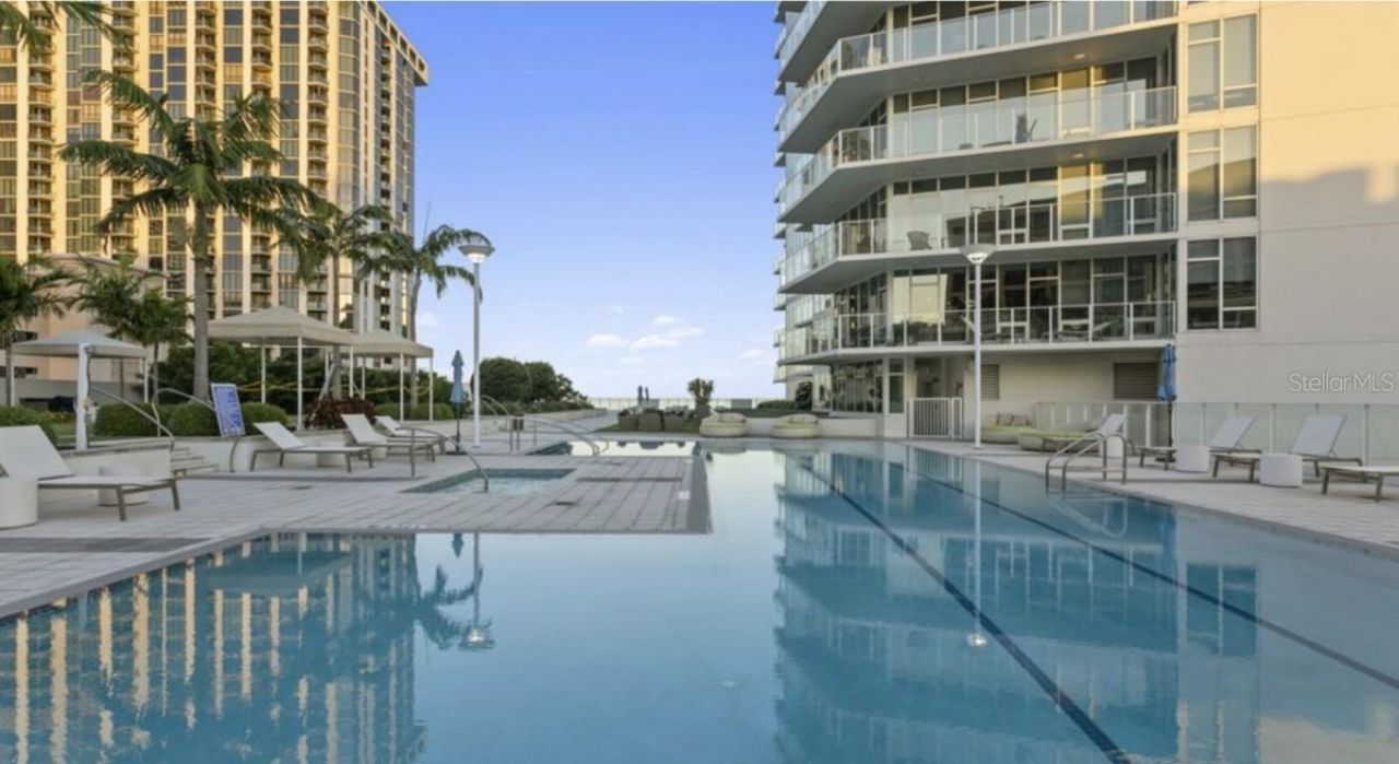 175 1st Street S, Unit 404, Saint Petersburg, FL 33701 Photo