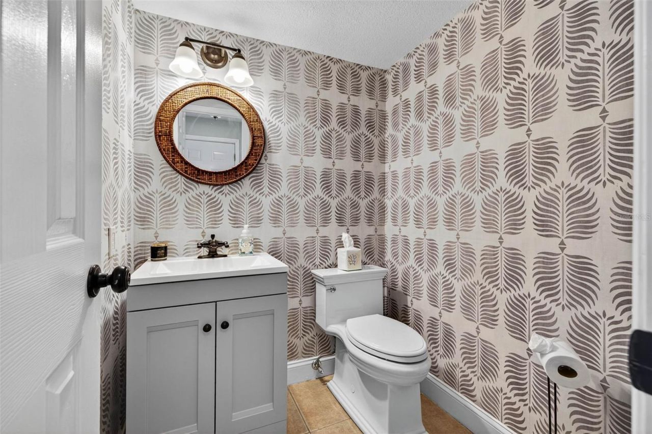 2605 Hibiscus Drive W, Belleair Beach, FL 33786 Photo