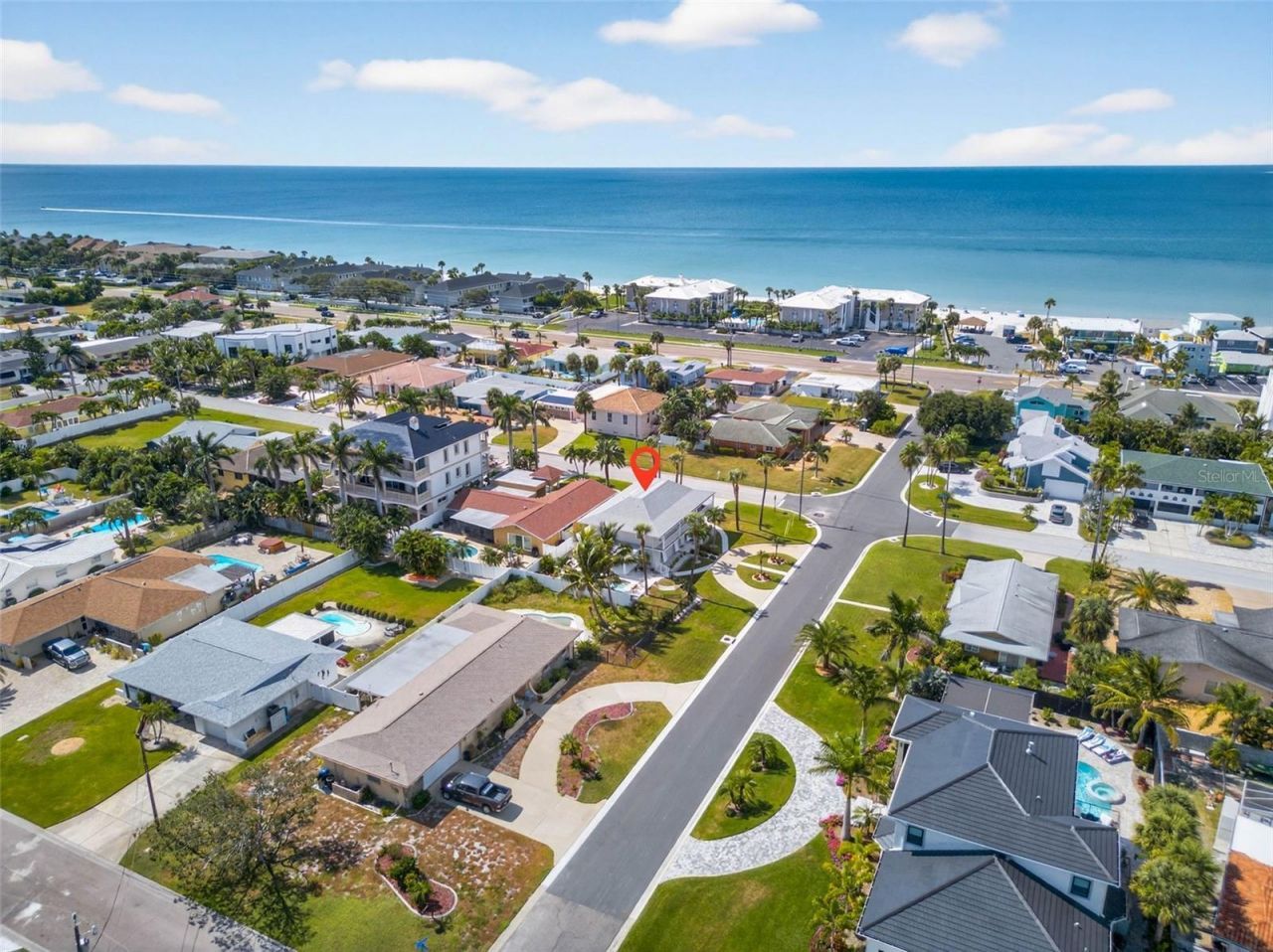 2605 Hibiscus Drive W, Belleair Beach, FL 33786 Photo