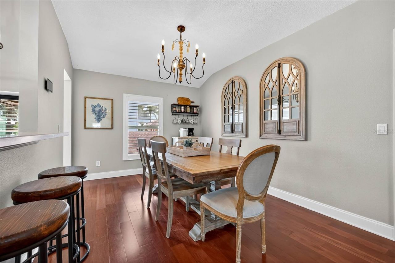 2605 Hibiscus Drive W, Belleair Beach, FL 33786 Photo