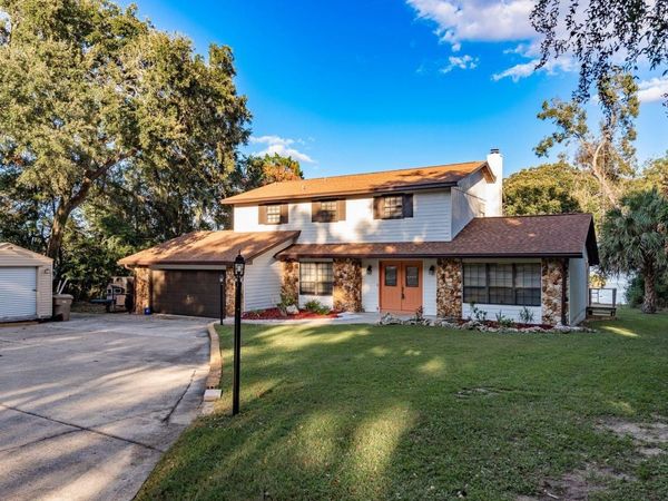 1416 GROVE AVENUE, LEESBURG, FL 34748