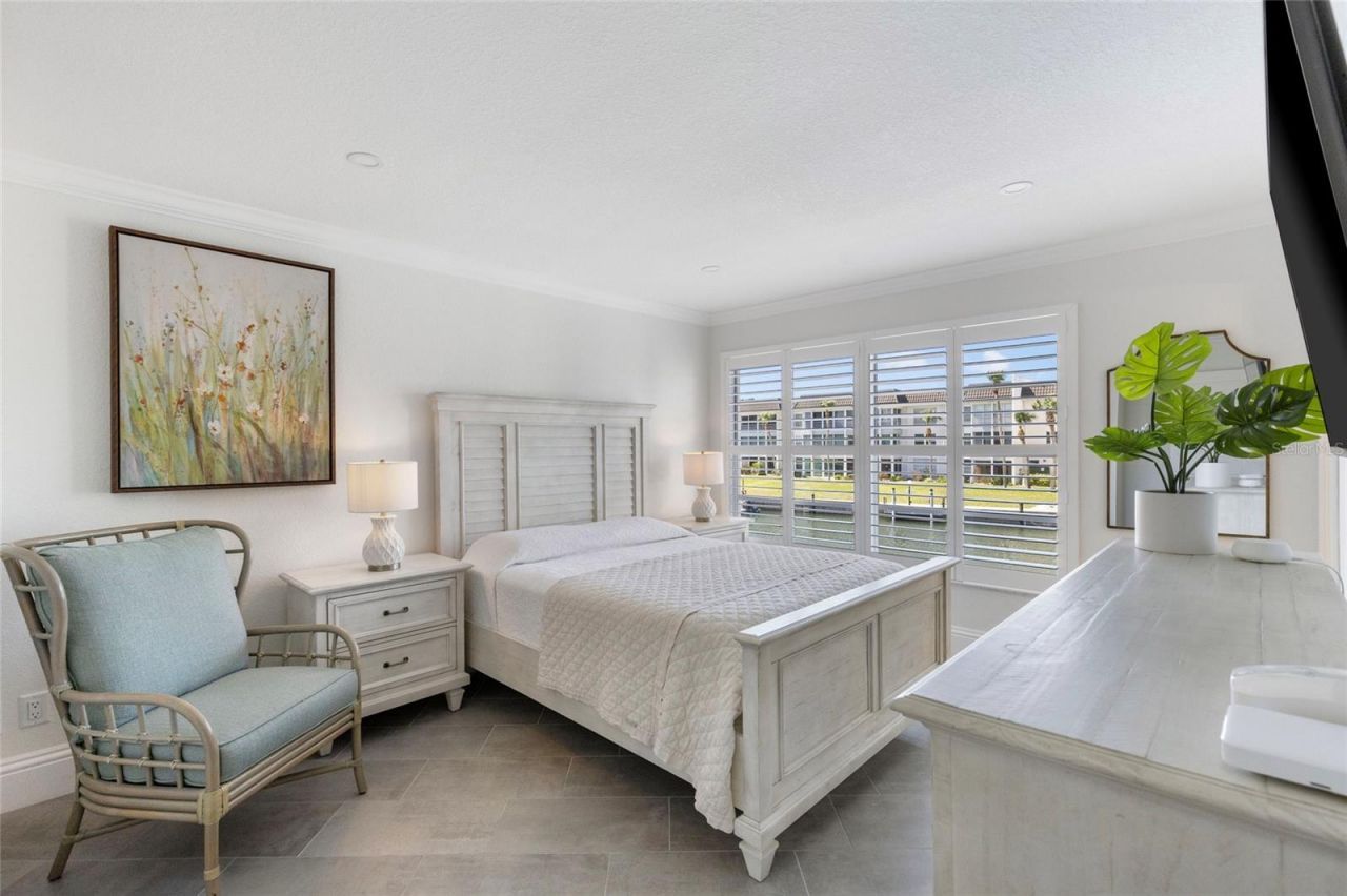 4390 Exeter Drive, Unit 206, Longboat Key, FL 34228 Photo