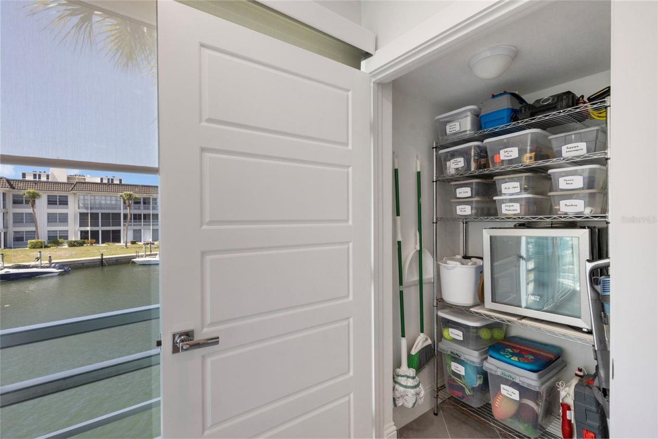 4390 Exeter Drive, Unit 206, Longboat Key, FL 34228 Photo