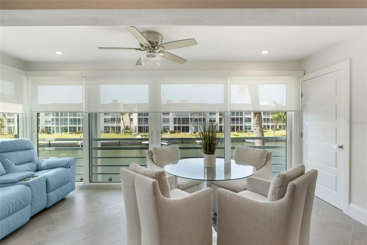 4390 Exeter Drive, Unit 206, Longboat Key, FL 34228 Photo