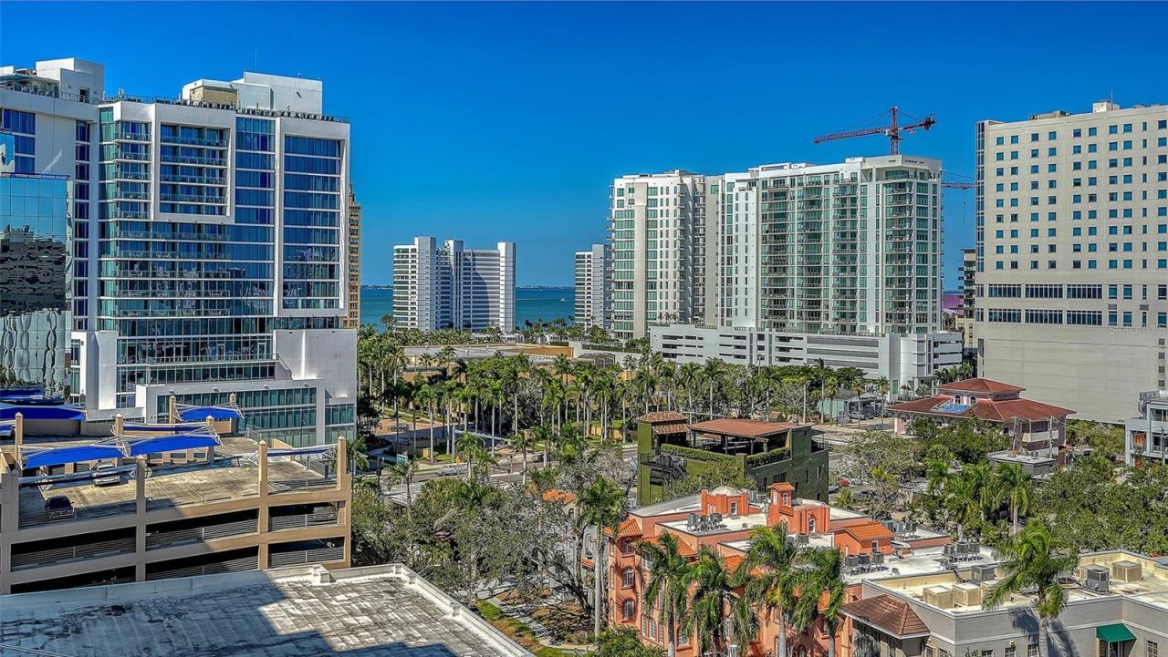 1255 N Gulfstream Avenue, Unit 1101, Sarasota, FL 34236 Photo