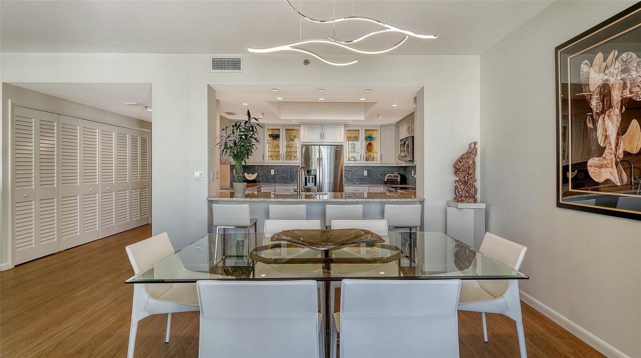 1255 N Gulfstream Avenue, Unit 1101, Sarasota, FL 34236 Photo