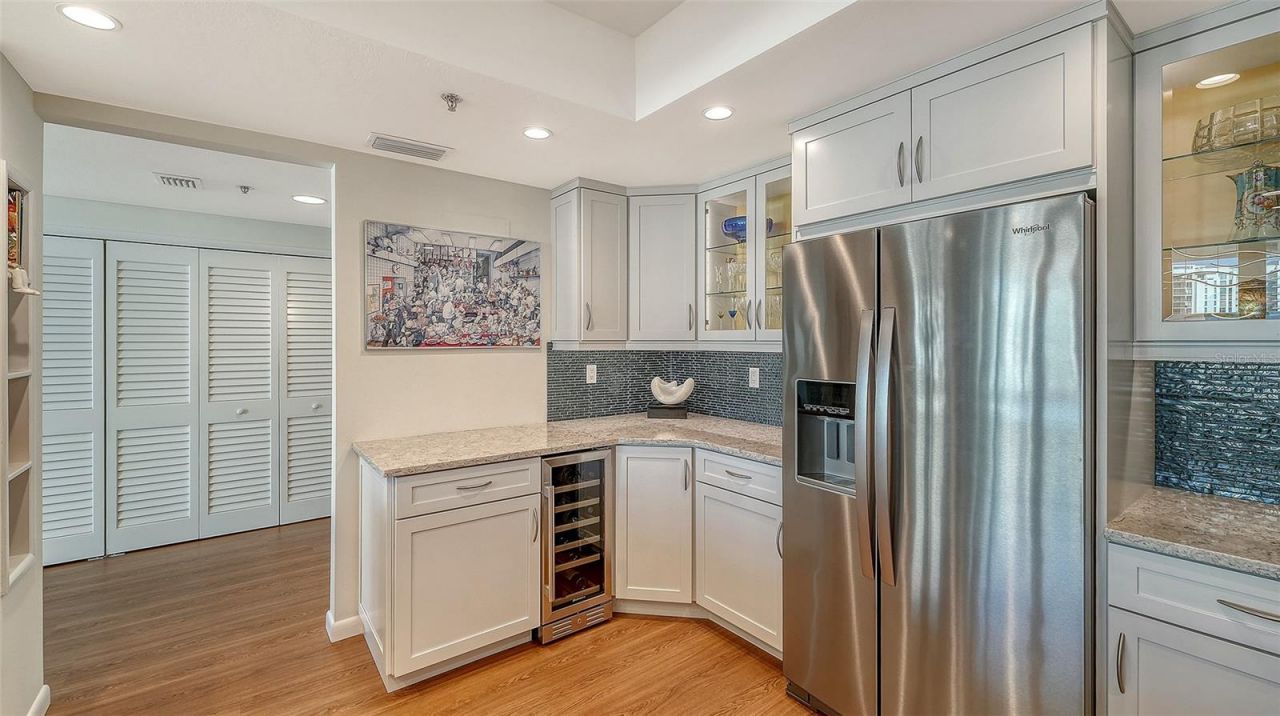 1255 N Gulfstream Avenue, Unit 1101, Sarasota, FL 34236 Photo