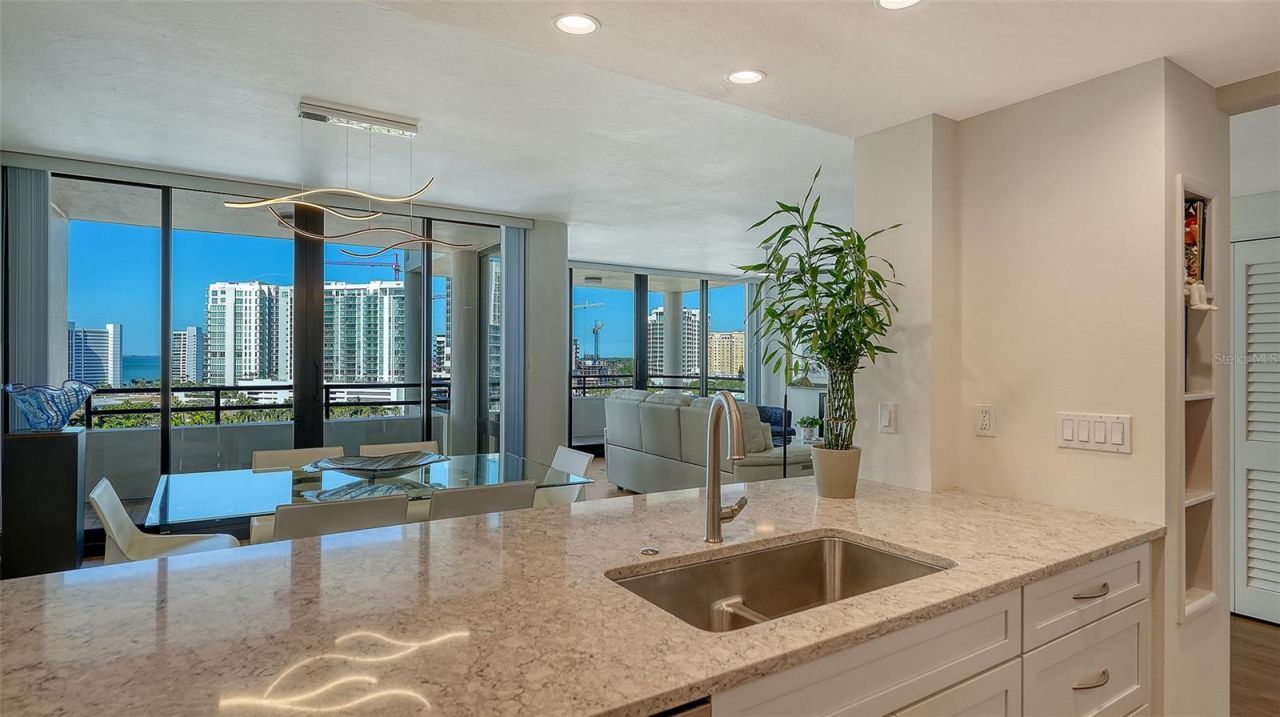 1255 N Gulfstream Avenue, Unit 1101, Sarasota, FL 34236 Photo