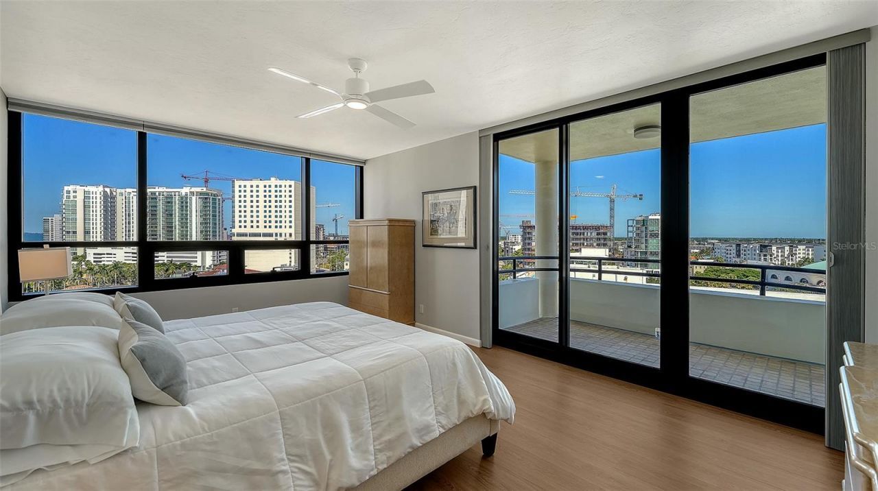 1255 N Gulfstream Avenue, Unit 1101, Sarasota, FL 34236 Photo