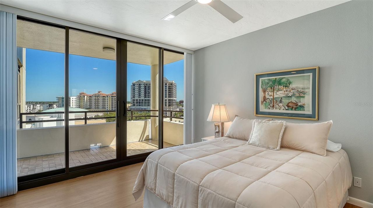 1255 N Gulfstream Avenue, Unit 1101, Sarasota, FL 34236 Photo