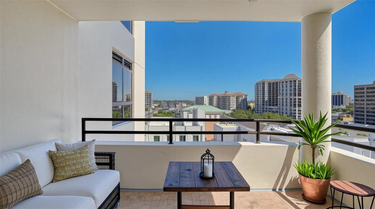 1255 N Gulfstream Avenue, Unit 1101, Sarasota, FL 34236 Photo