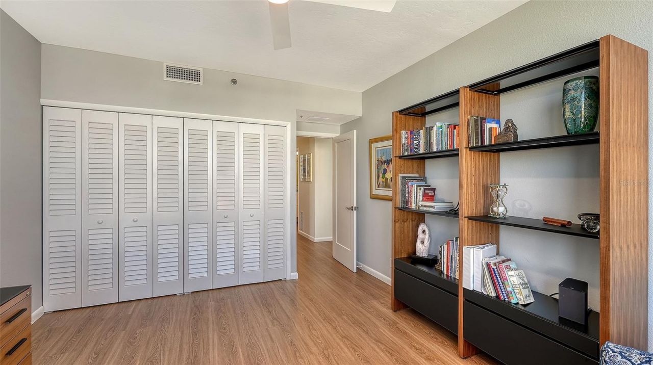 1255 N Gulfstream Avenue, Unit 1101, Sarasota, FL 34236 Photo