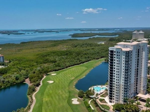 4800 Pelican Colony BLVD, Unit 904, BONITA SPRINGS, FL 34134