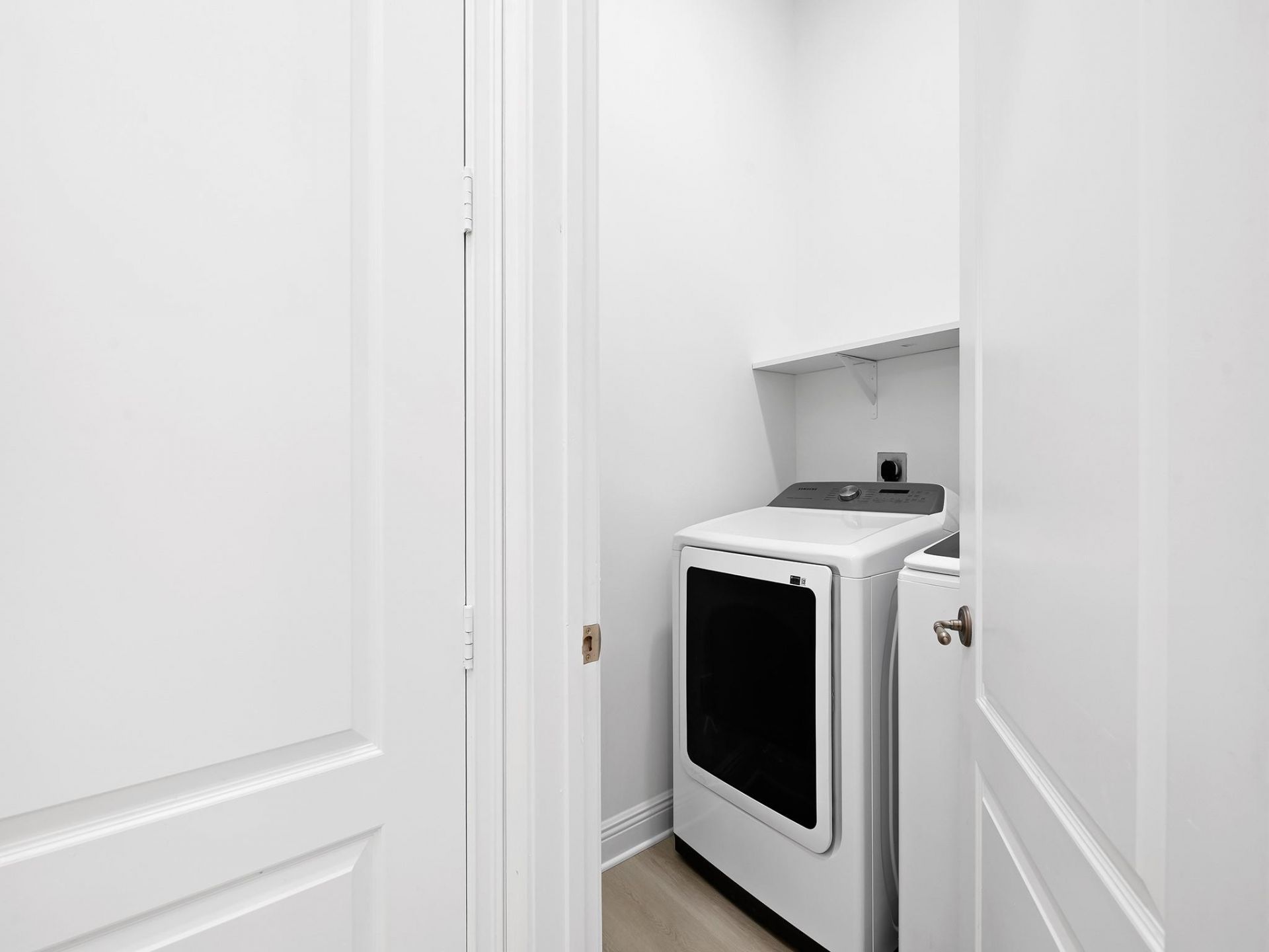 504 SE 7th Street, Unit 202, Fort Lauderdale, FL 33301 Photo