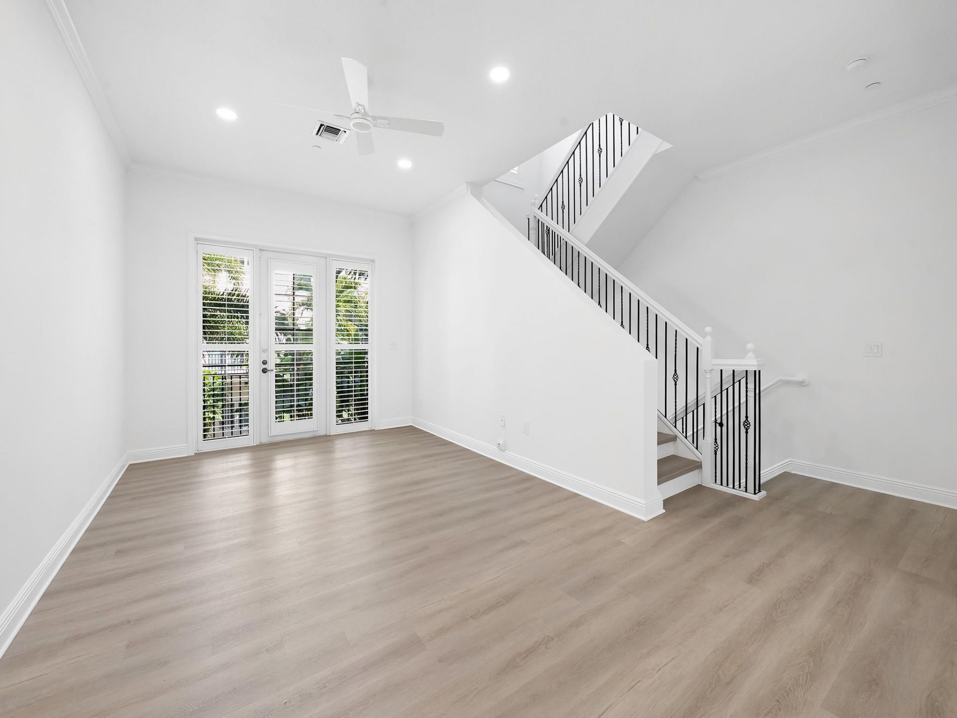 504 SE 7th Street, Unit 202, Fort Lauderdale, FL 33301 Photo