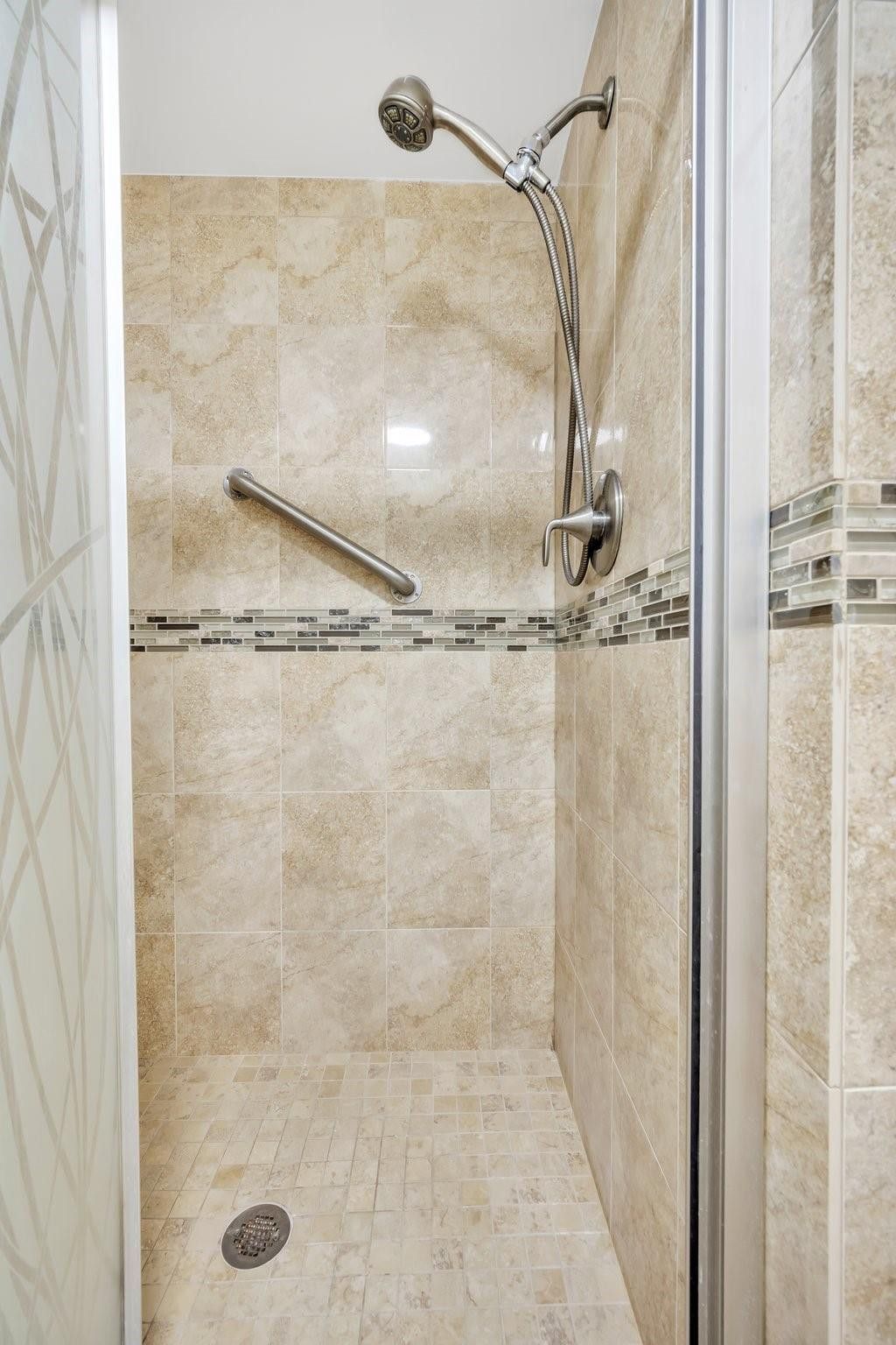 720 Bayshore Drive, Unit 304, Fort Lauderdale, FL 33304 Photo