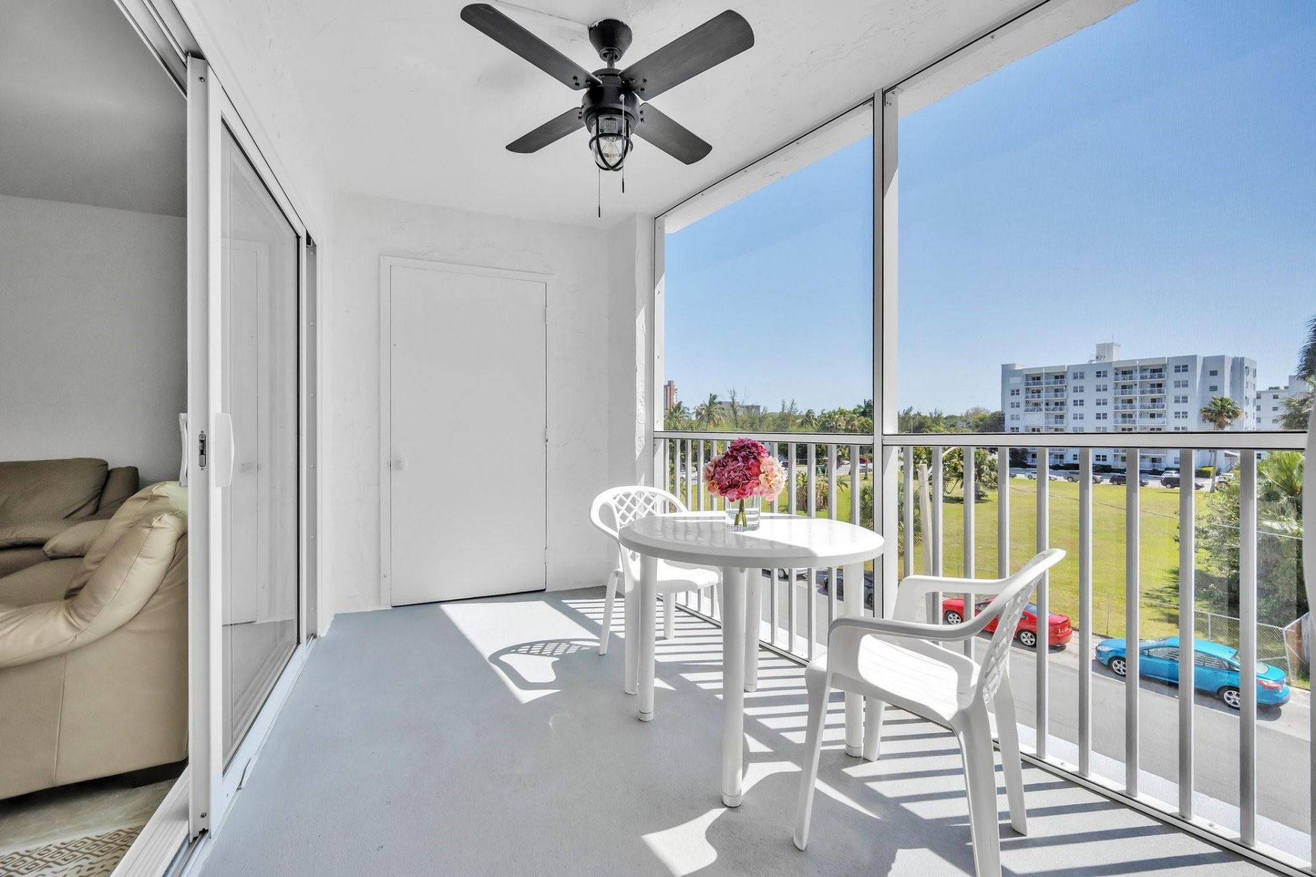 720 Bayshore Drive, Unit 304, Fort Lauderdale, FL 33304 Photo