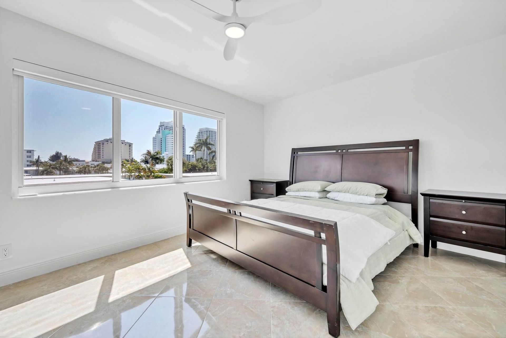 720 Bayshore Drive, Unit 304, Fort Lauderdale, FL 33304 Photo